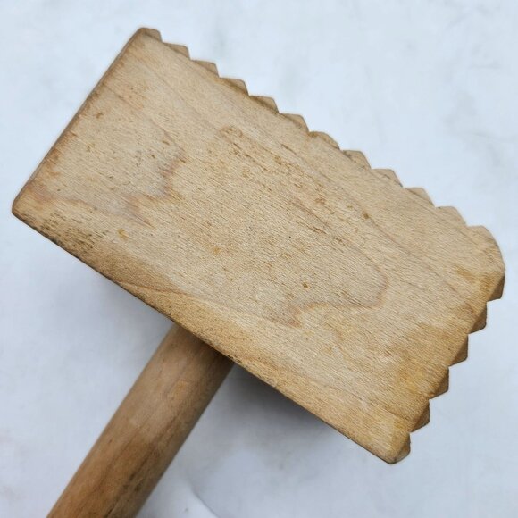 Disneyland New Orleans Square Meat Tenderizer Mallet Wood Kitchen Tool Barbecue - Picture 5 of 7
